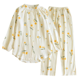 Small yellow floral crepe suit, 1 color